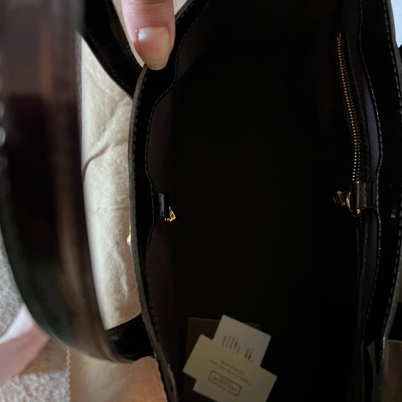 Louis Vuitton vernis Rayures Wilshire PM amarante- guaranteed authentic - Picture 9 of 14